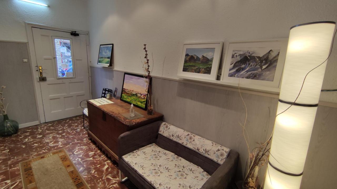 Hostal Escartin Sabiñánigo Exteriér fotografie